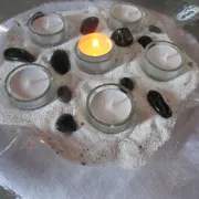 Kirche Laupen - Kerzen (Ursula Kündig)